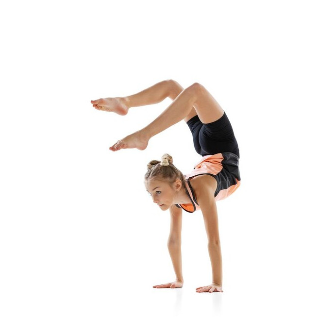 Тренер по художественной гимнастике